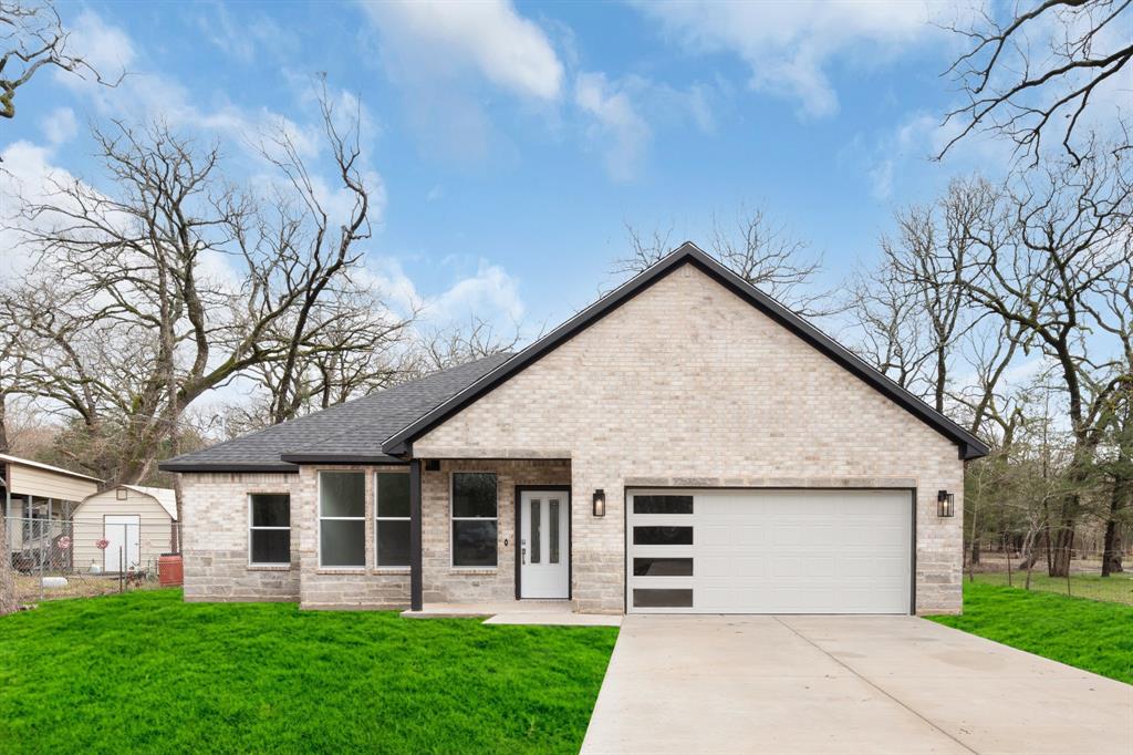 1307 Cr-2405 Property Photo