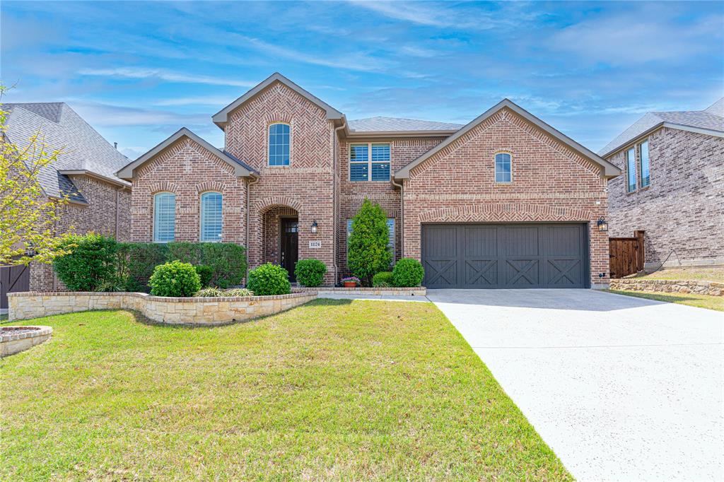 1124 Thornhill Way Property Photo