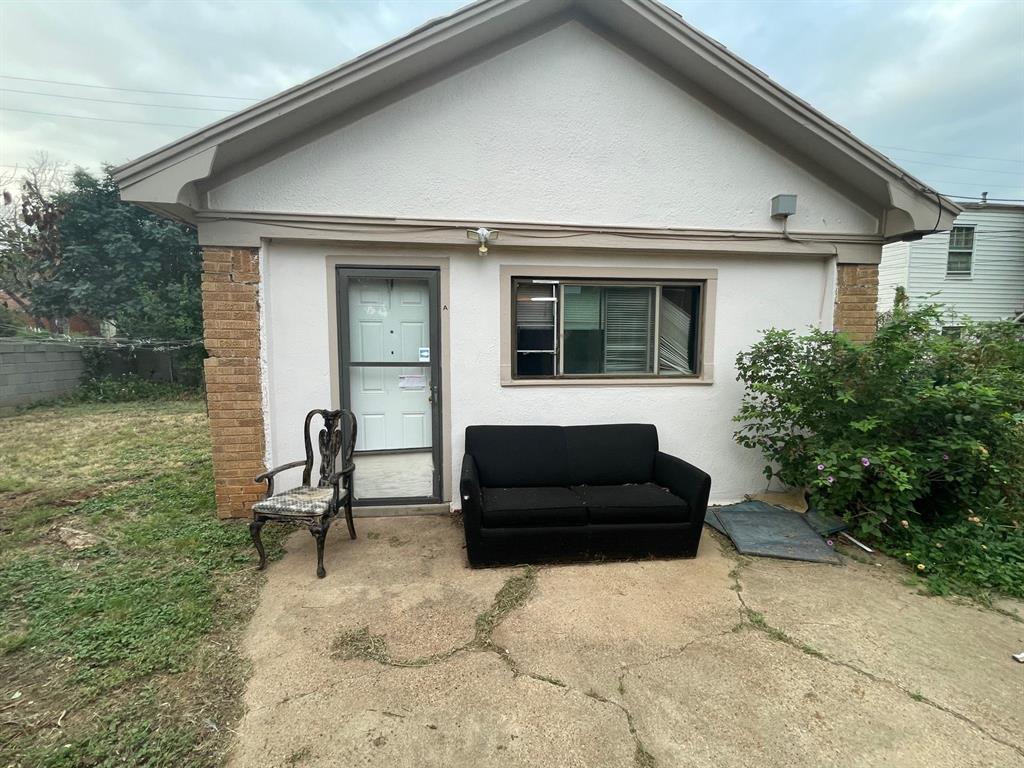 609 16th Street Property Photo
