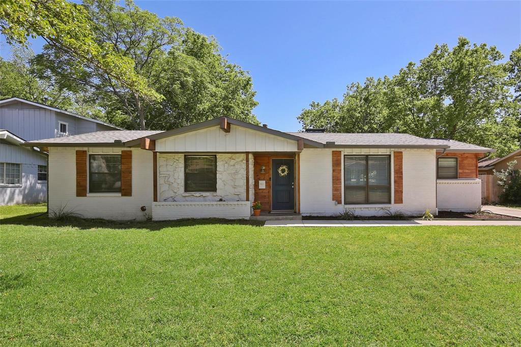 723 Silverstone Drive Property Photo