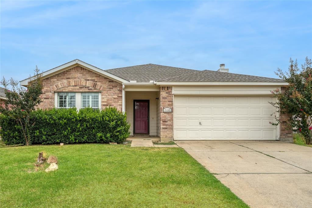 2100 Pine Knoll Way Property Photo