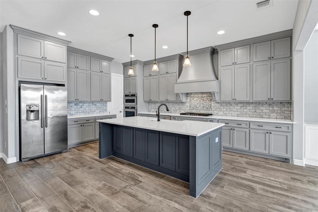 2526 Vineyard Drive Property Photo