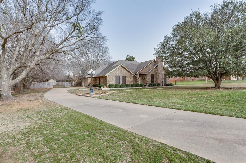 421 Emerald Court Property Photo