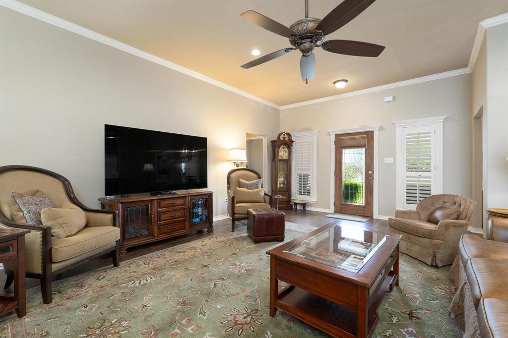 150 Prairie Star Road Property Photo 4