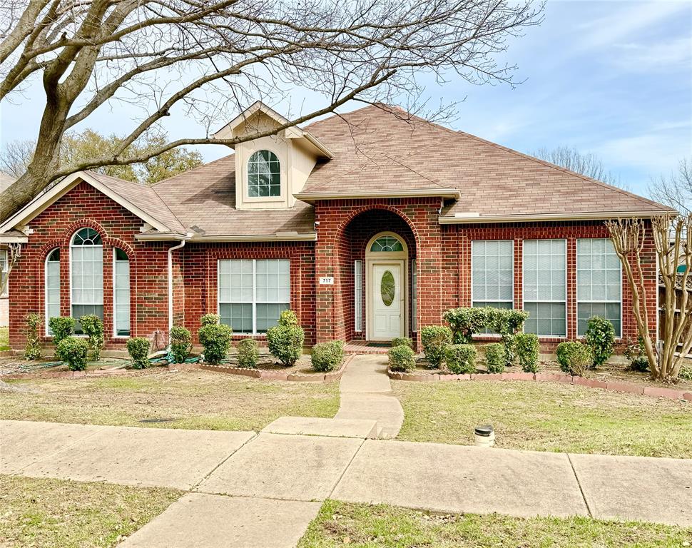 717 Cottonwood Bend Drive Property Photo