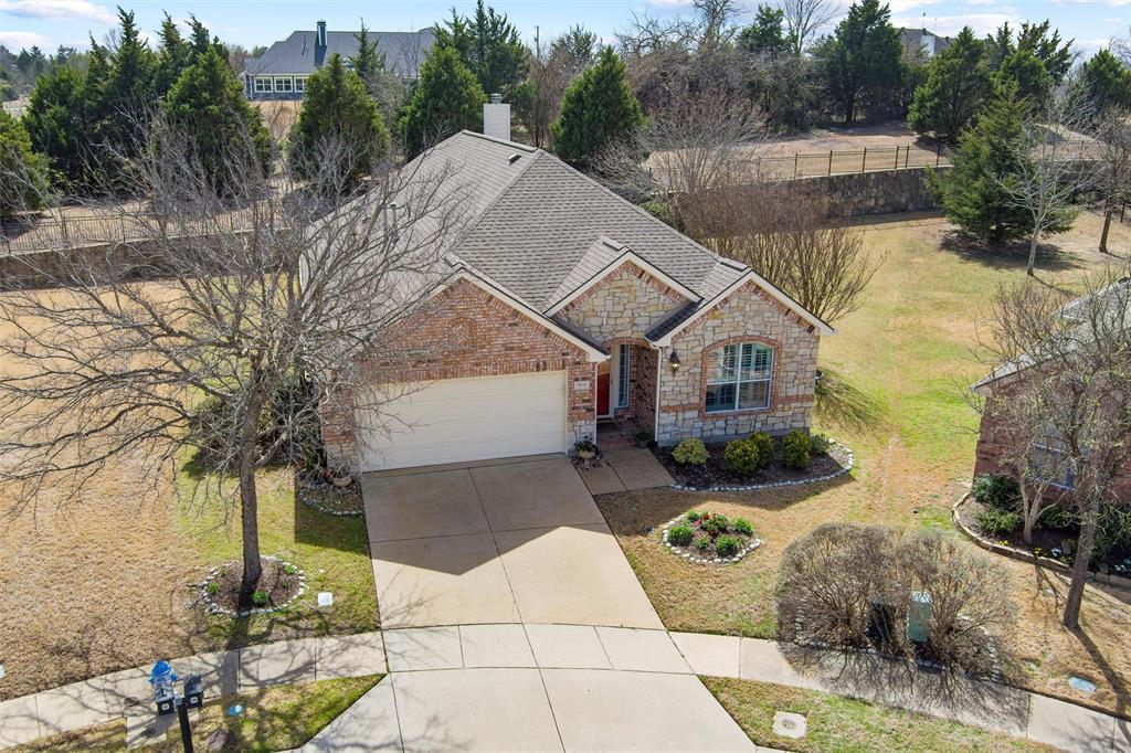 900 Sycamore Court Property Photo