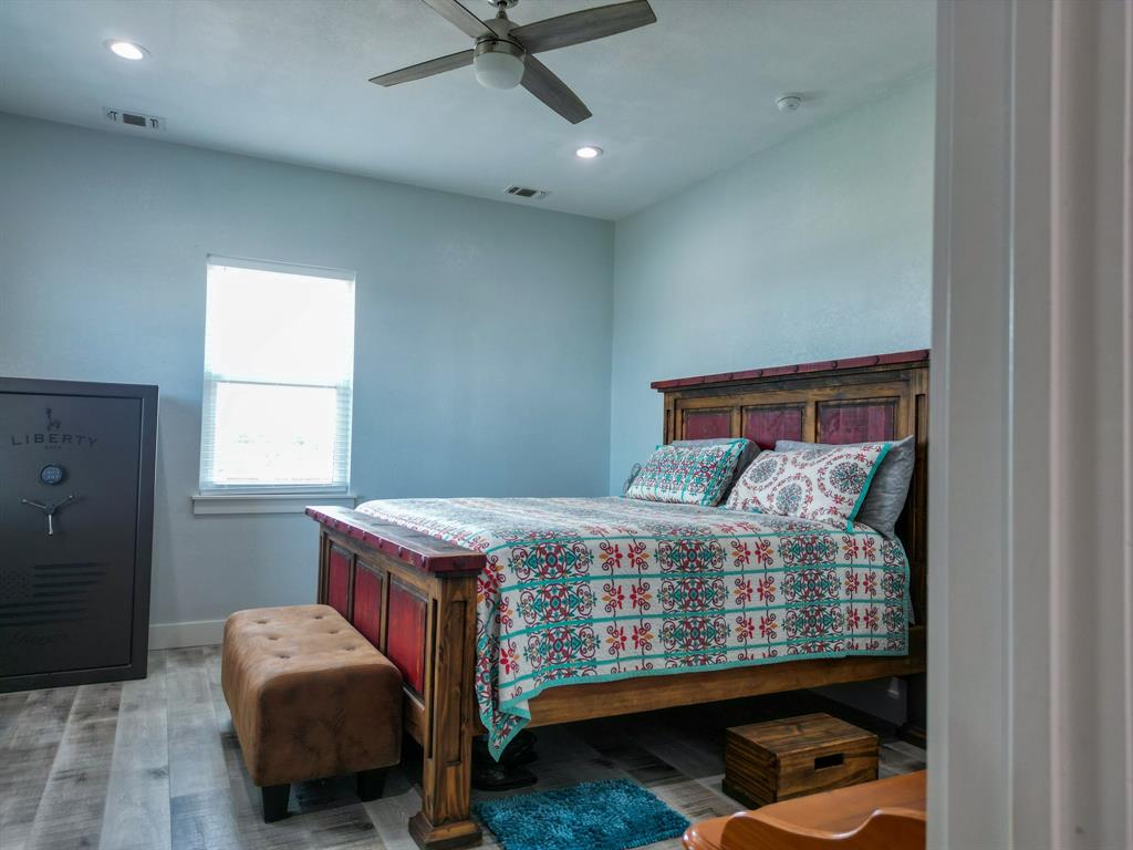 904 W Polk Avenue Property Photo 7