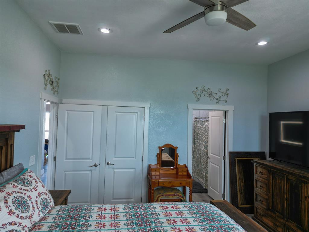 904 W Polk Avenue Property Photo 8