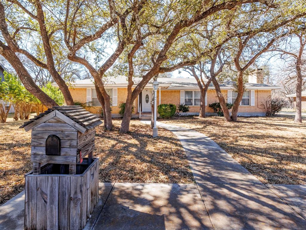 4111 Glenwood Drive Property Photo