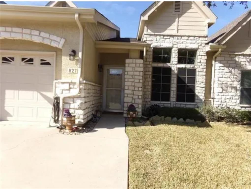 827 Kitty Hawk Lane Property Photo