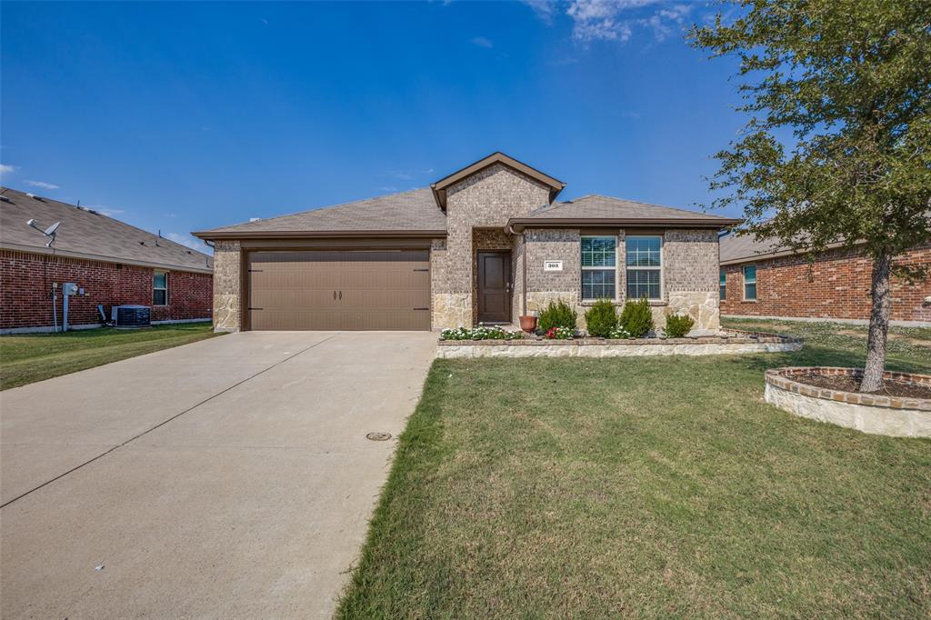 303 Silo Circle Property Photo 1