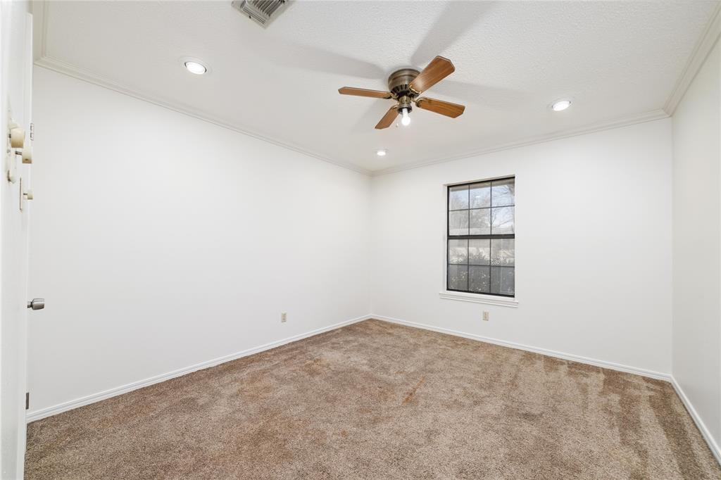 2304 10th Street Property Photo 23