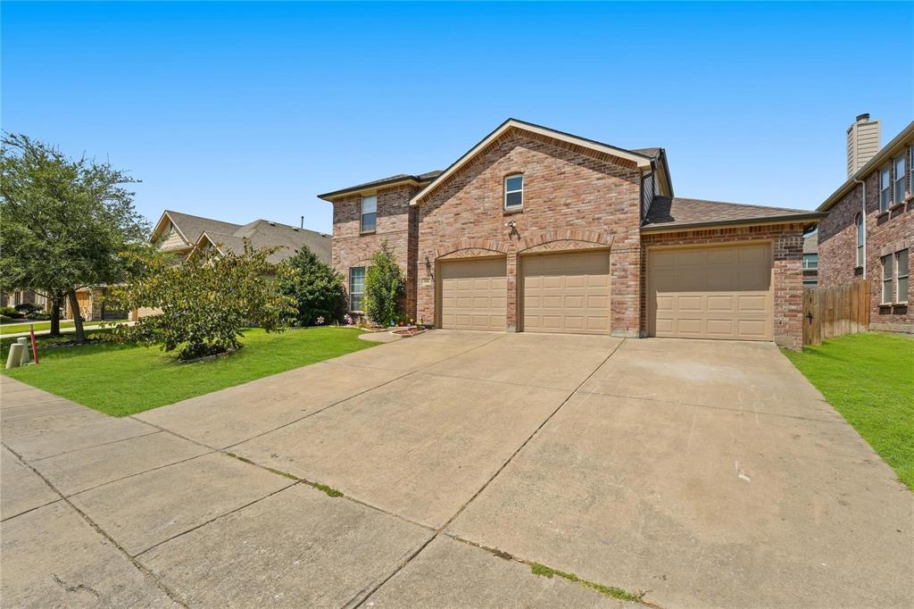 308 Acklington Drive Property Photo