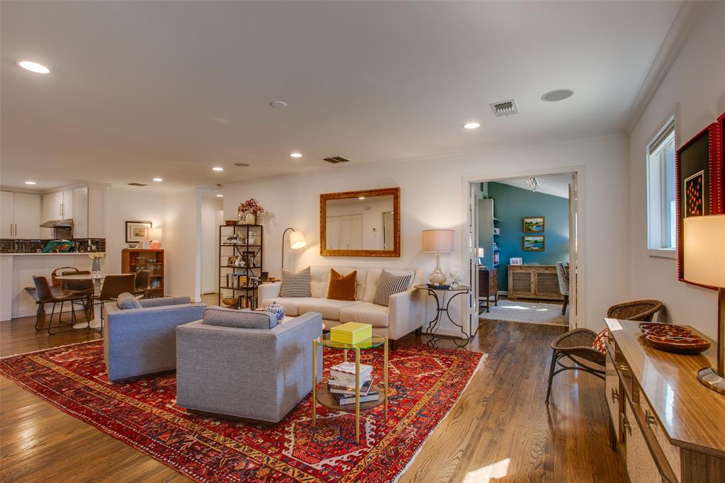 3975 Highgrove Drive Property Photo
