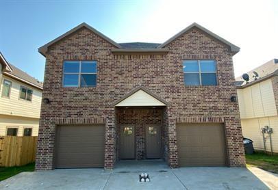 450 Pecan Hollow Street Property Photo