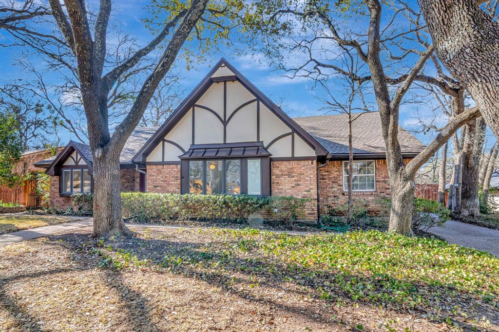 3712 Lynnwood Drive Property Photo