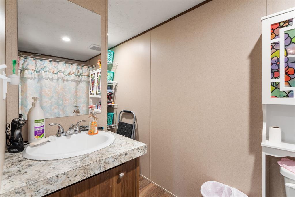 1495 County Road 4224 Property Photo 10