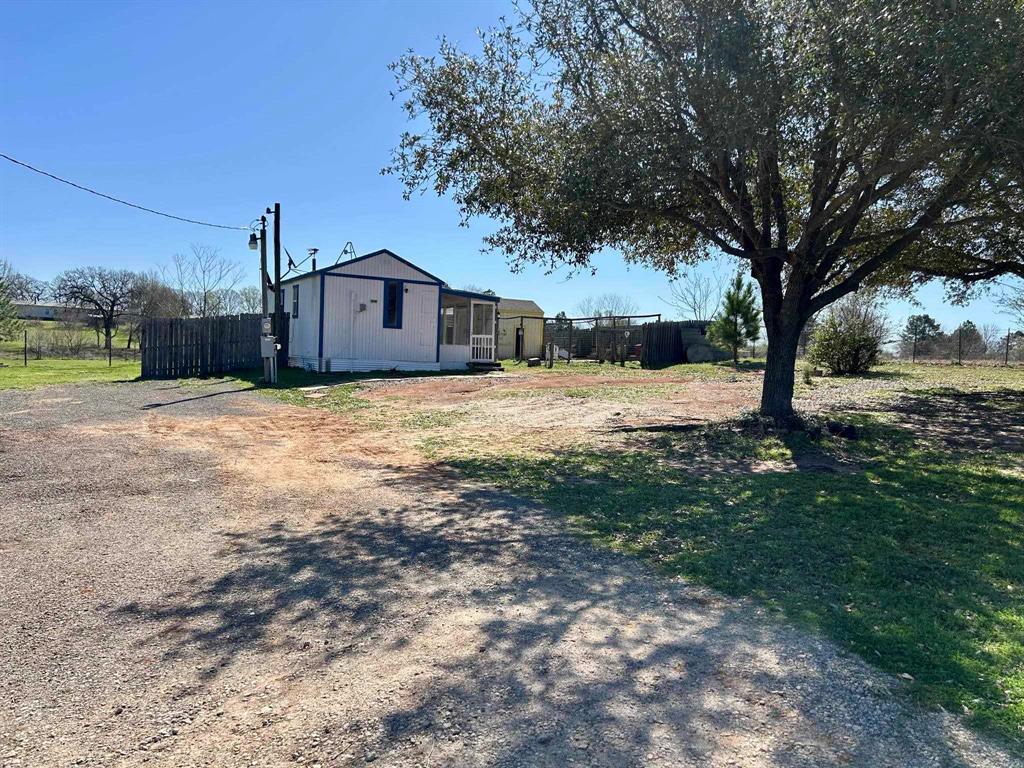 13672 Woodridge Property Photo
