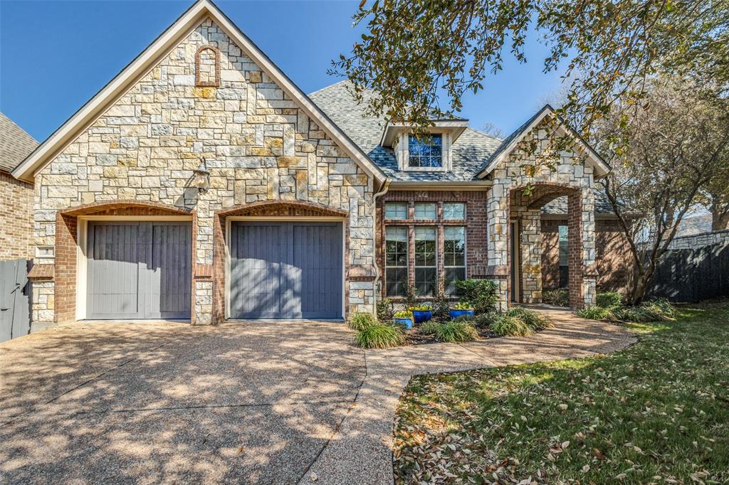 1 Jamie Court Property Photo