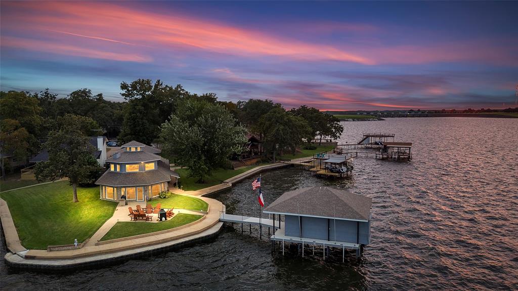 258 Lakeview Drive Property Photo