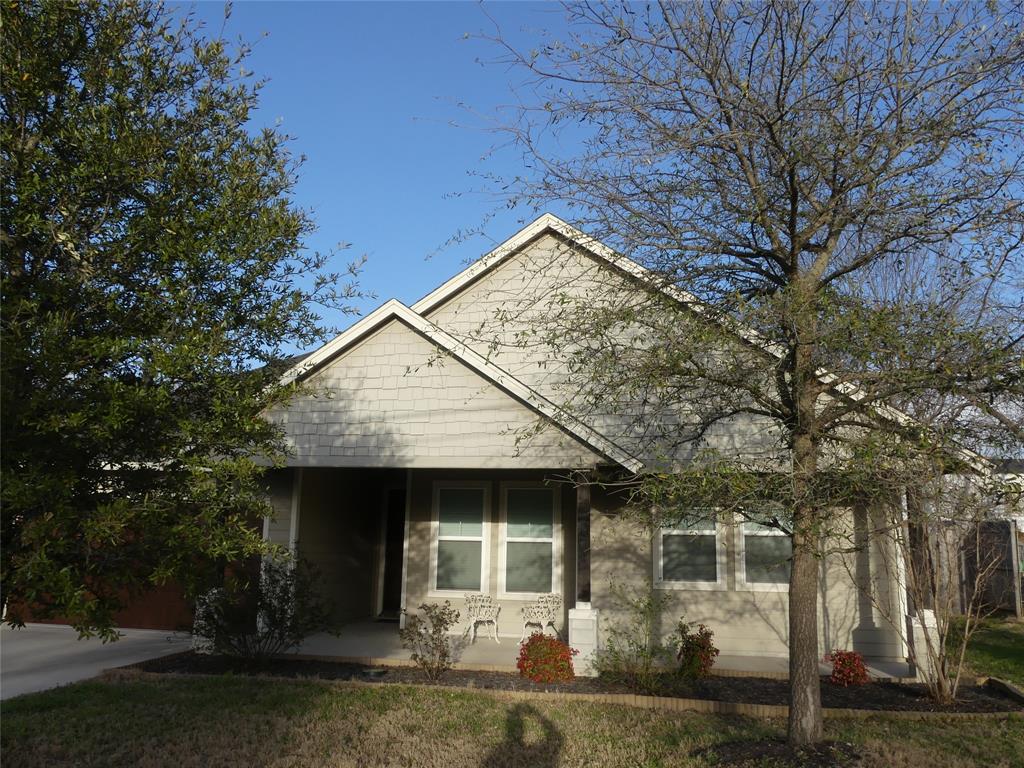 402 N Trinity Street Property Photo