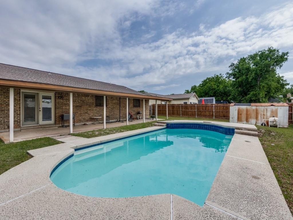 5612 Macrae Street Property Photo