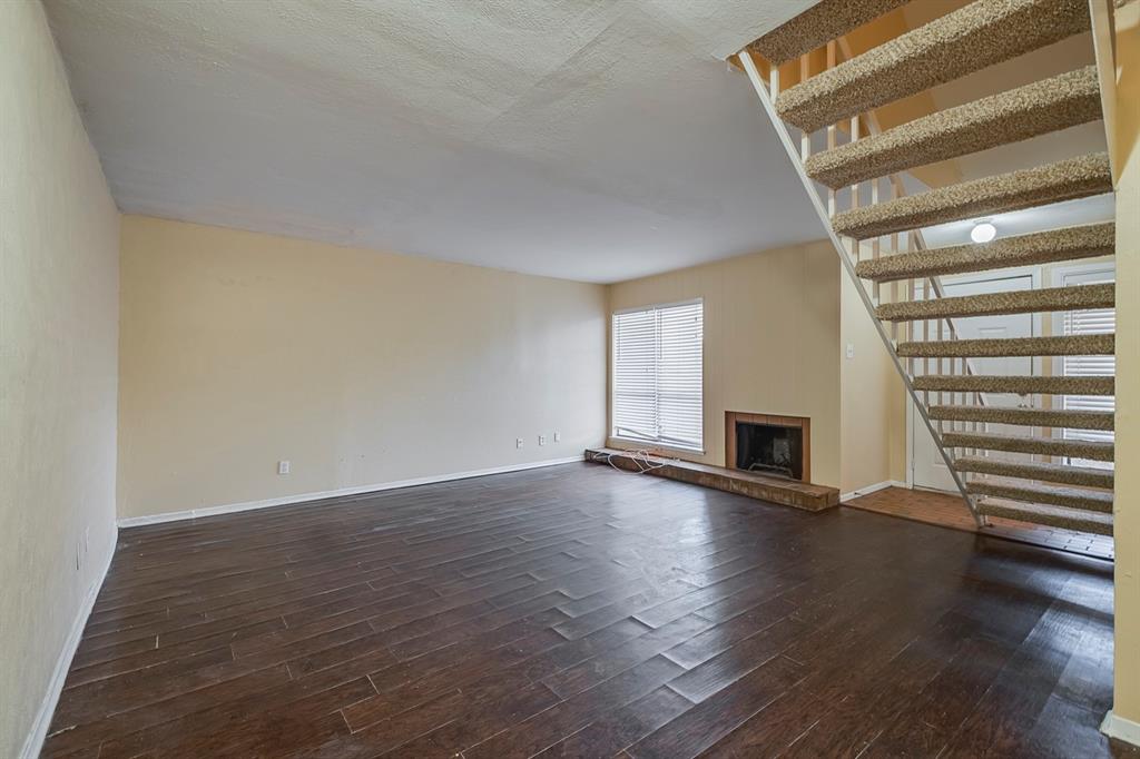 3045 Park Lane Property Photo