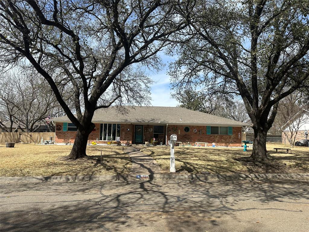 1118 Willowcreek Road Property Photo