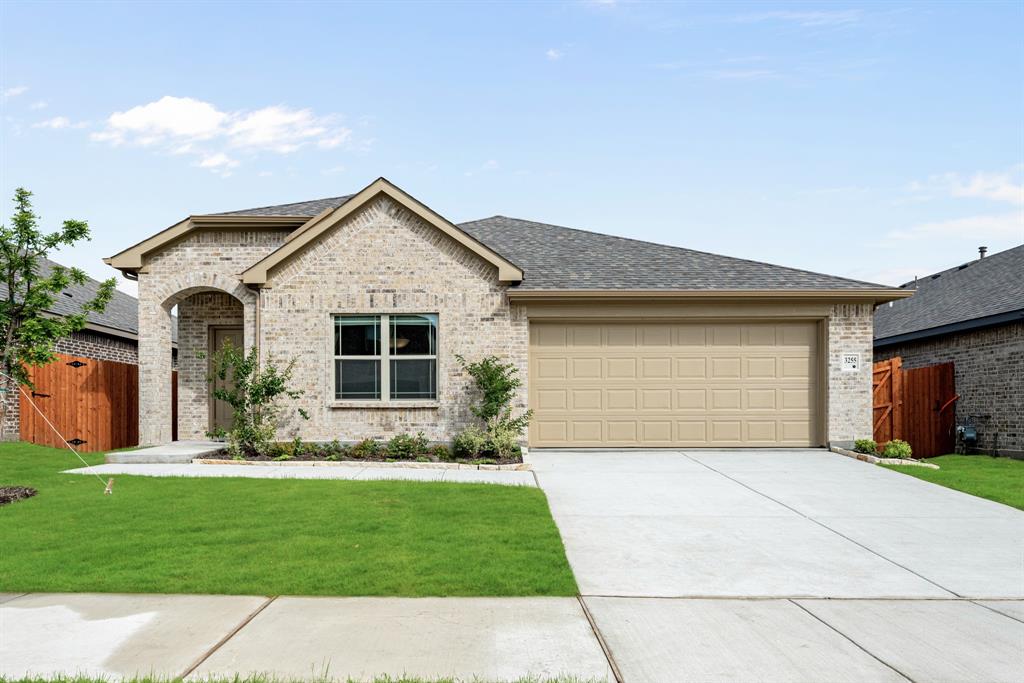 3255 Blossom Trail Property Photo