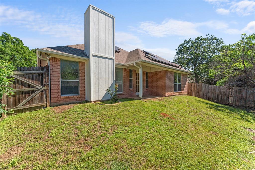 7632 Arbor Ridge Court Property Photo 1