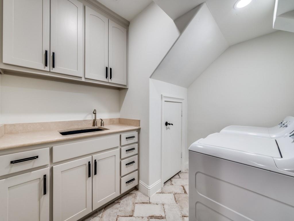 6913 Mediterranean Drive Property Photo 33