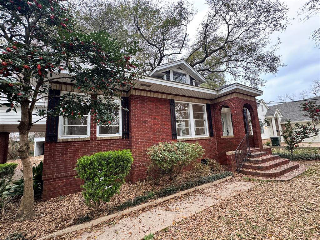 908 Anniston Avenue Property Photo