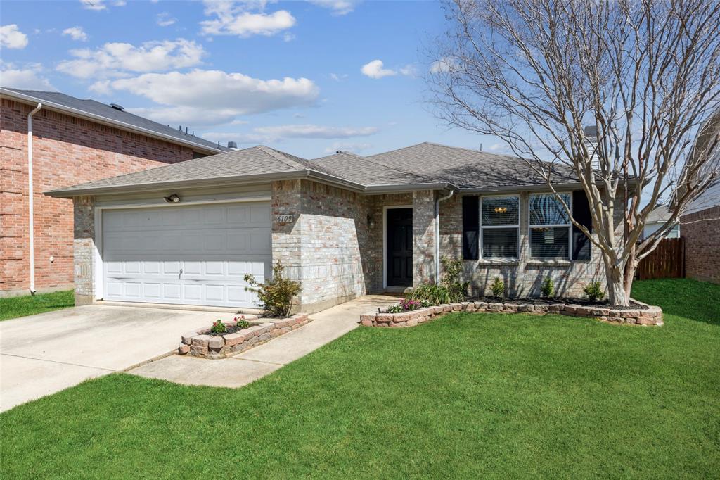 6109 Highfield Park Property Photo