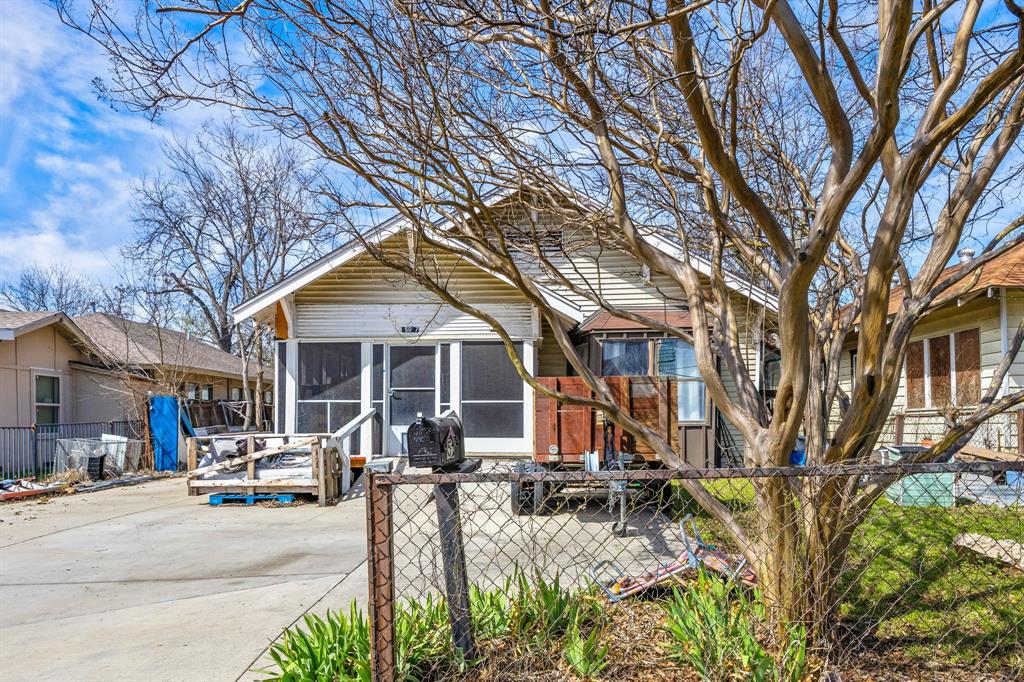 Hooe Real Estate Listings Main Image