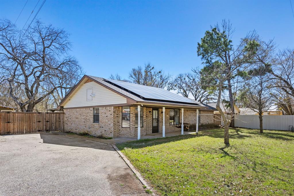 421 Elder Street Property Photo