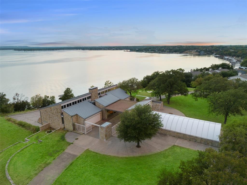 5400 Falls Creek Highway Property Photo