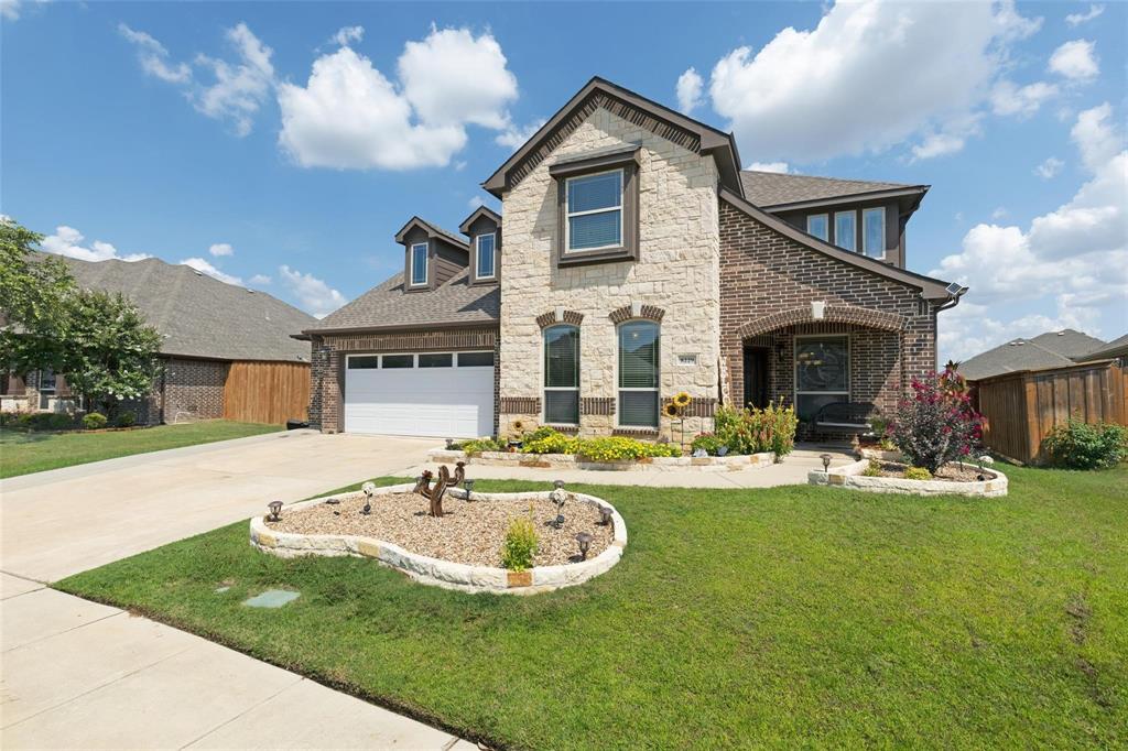 8229 Spitfire Trail Property Photo