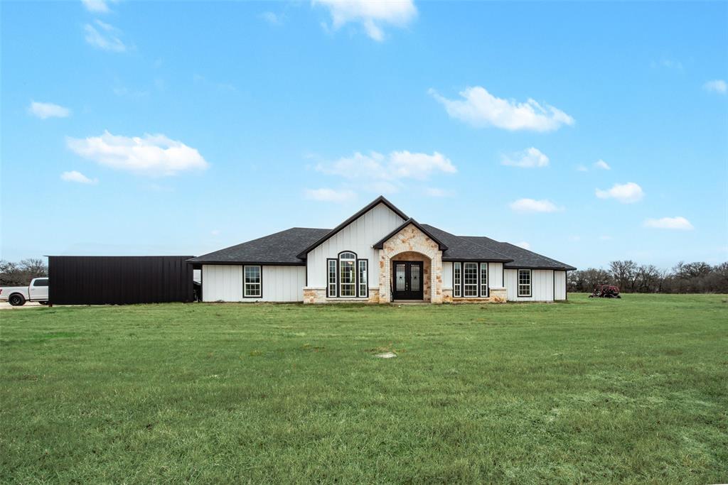 200 Private Road 12568 Property Photo