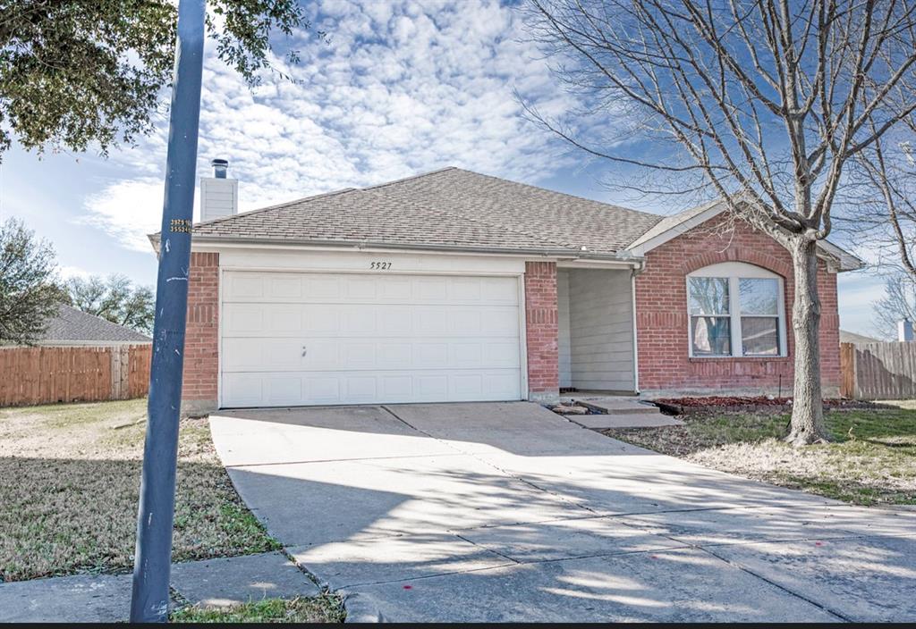 5527 Laysan Court Property Photo
