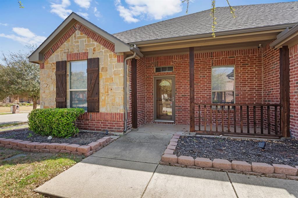 557 Griffith Drive Property Photo