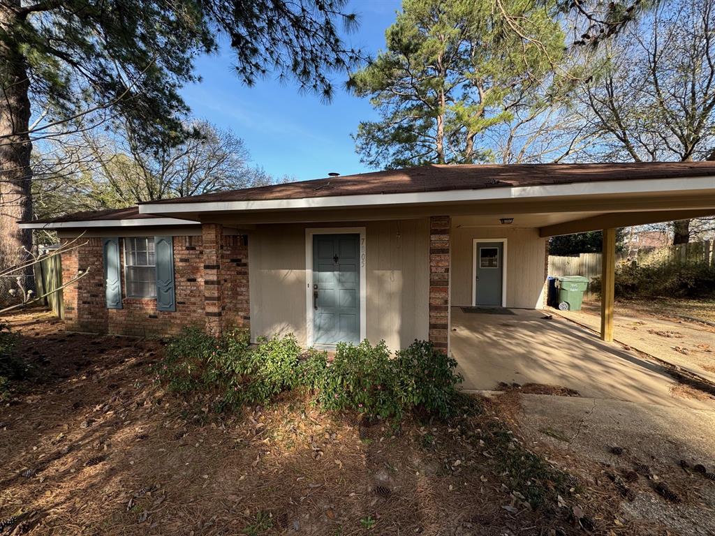 7805 Hobbs Drive Property Photo