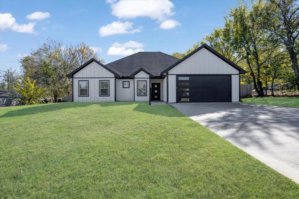 2708 Flora Lane Property Photo