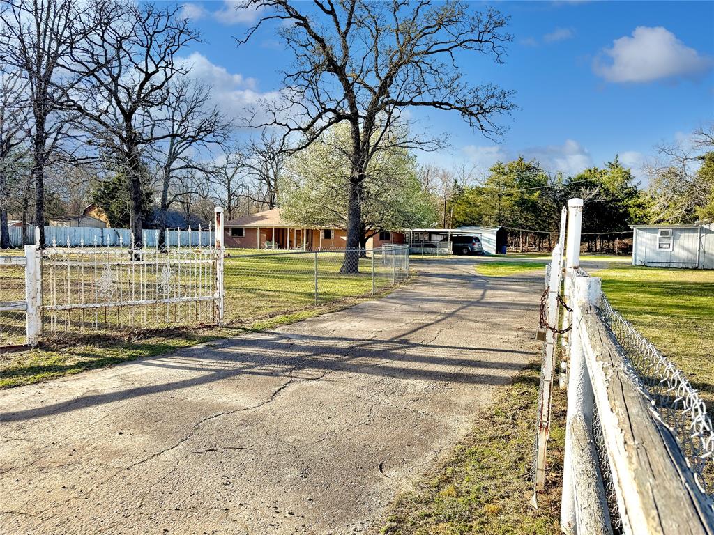 4098 E Interstate 30 Property Photo