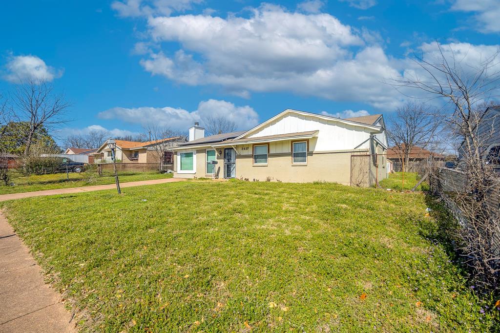 3637 Tioga Street Property Photo