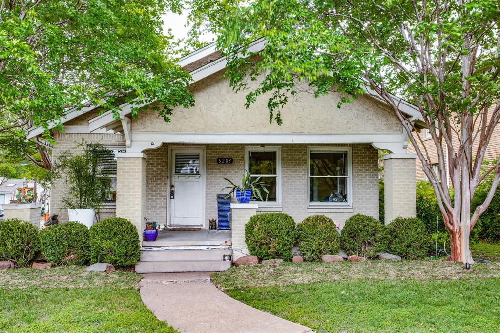 6203 Richmond Avenue Property Photo