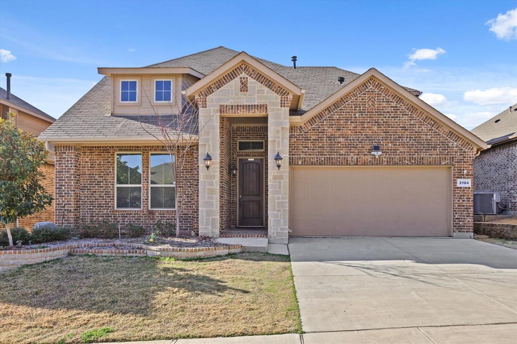 2104 Skysail Lane Property Photo