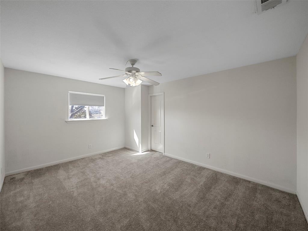1435 Lamp Post Lane Property Photo 17