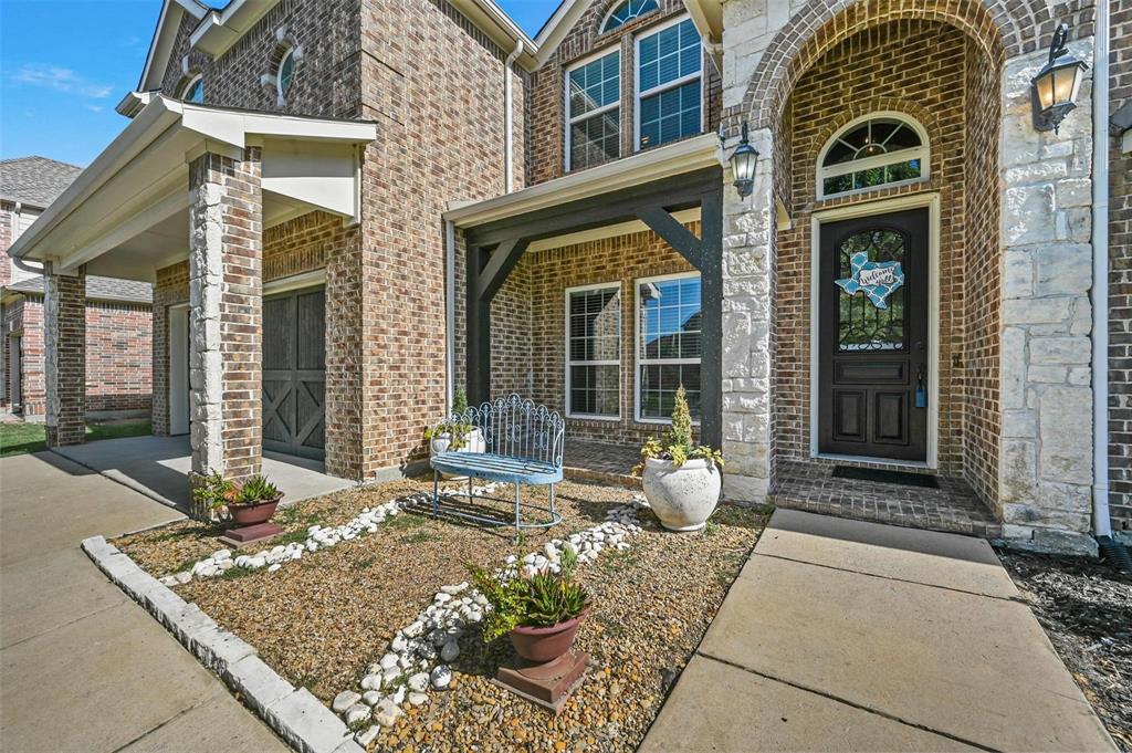 13811 Sorano Drive Property Photo 3