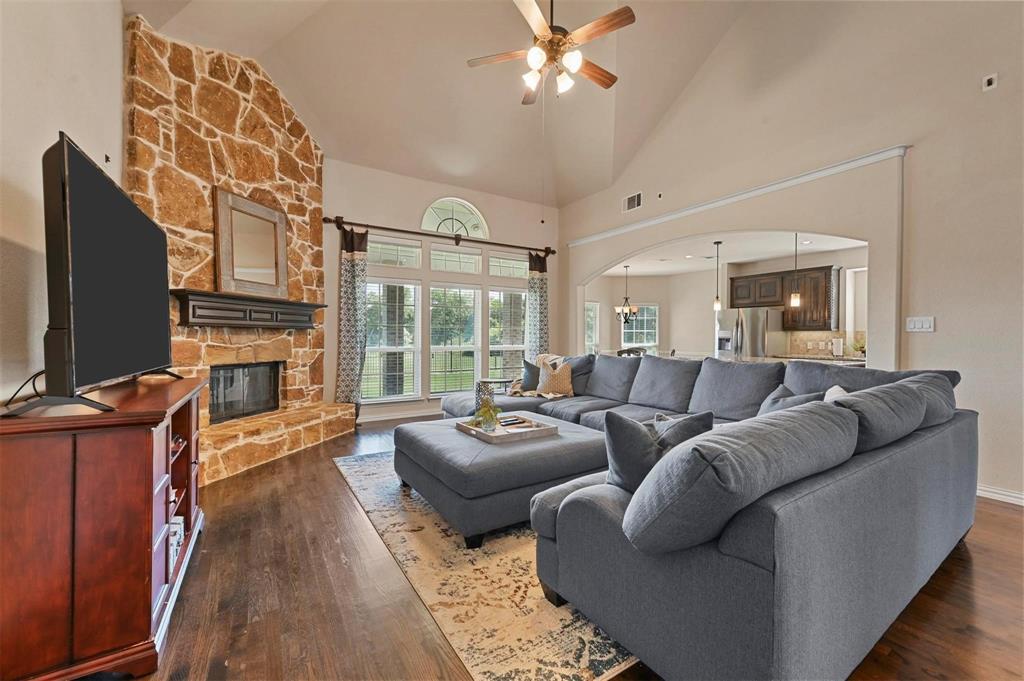 13811 Sorano Drive Property Photo 6