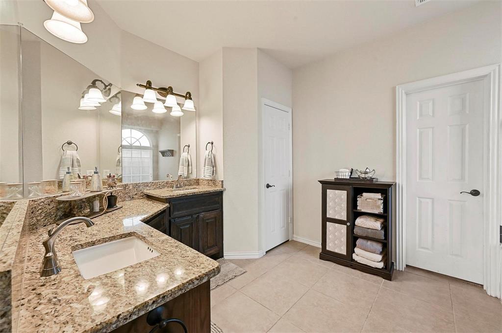 13811 Sorano Drive Property Photo 17